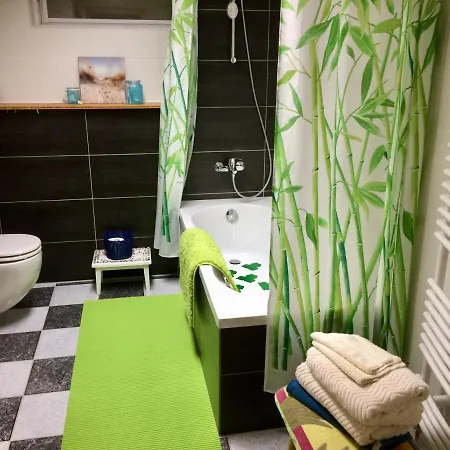 شقة Vor Den Toren Leipzigs-ruhige Zimmer-freier Blick Ins Grune-nah Am Leipziger Neuseenland *